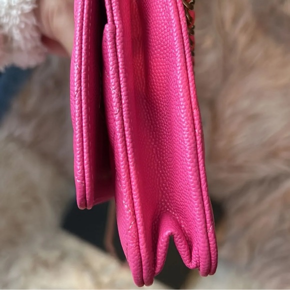 Chanel caviar wallet on chain. Stickers still on hardware. - Picture 6 of 6